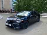 Toyota Camry 2020 годаүшін11 500 000 тг. в Уральск – фото 3