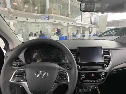 Hyundai Accent 2022 года за 7 900 000 тг. в Алматы – фото 2