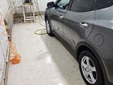 Hyundai Santa Fe 2013 года за 8 400 000 тг. в Атырау – фото 2
