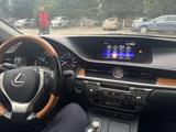 Lexus ES 300h 2015 года за 9 200 000 тг. в Жанаозен – фото 5
