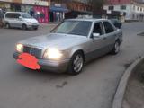 Mercedes-Benz E 220 1994 года за 3 200 000 тг. в Алматы