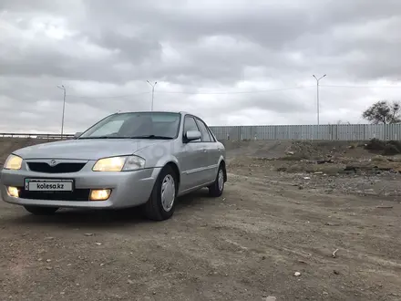 Mazda 323 1998 года за 1 150 000 тг. в Жезказган