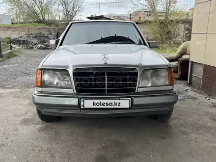 Mercedes-Benz E 280 1993 года за 2 500 000 тг. в Кентау – фото 7