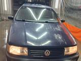 Volkswagen Passat 1994 годаүшін1 300 000 тг. в Астана
