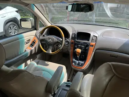 Lexus RX 300 2002 года за 6 200 000 тг. в Алматы – фото 4