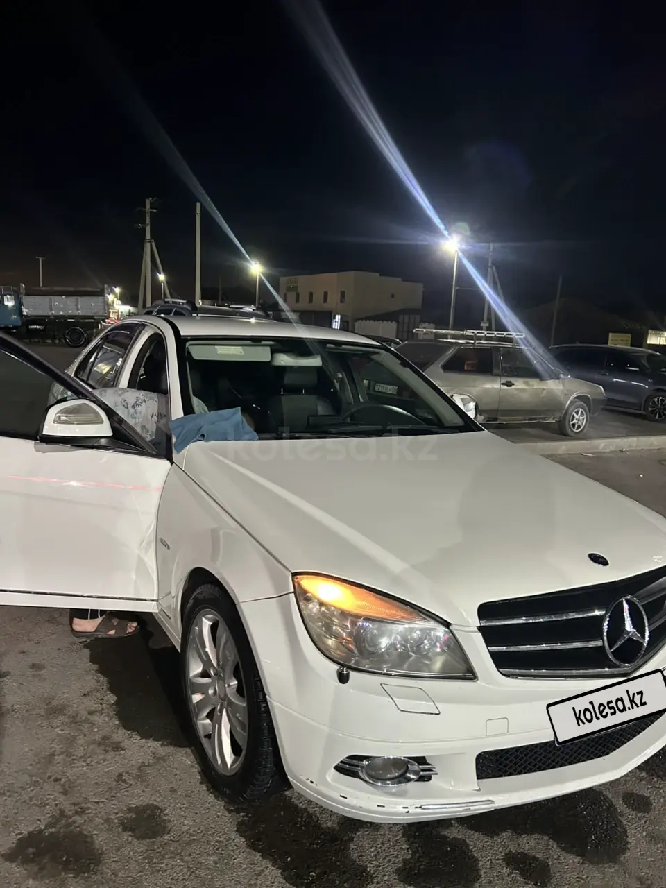 Mercedes-Benz C-Class, 2009