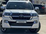 Toyota Land Cruiser 2021 года за 35 800 000 тг. в Актау – фото 4