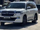 Toyota Land Cruiser 2021 года за 35 800 000 тг. в Актау – фото 3