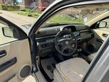 Nissan X-Trail 2003 года за 3 500 000 тг. в Актобе – фото 5