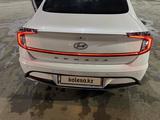 Hyundai Sonata 2023 годаүшін10 700 000 тг. в Алматы – фото 3