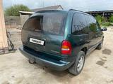Chrysler Voyager 1999 года за 5 500 000 тг. в Шымкент – фото 3