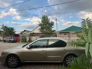 Nissan Maxima, 2000
