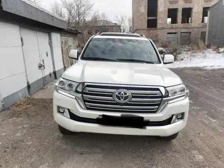 Toyota Land Cruiser 2017 года за 30 700 000 тг. в Караганда