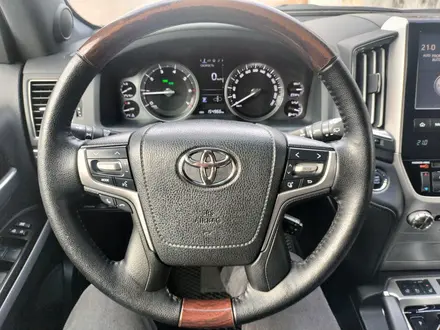 Toyota Land Cruiser 2017 года за 30 700 000 тг. в Караганда – фото 7