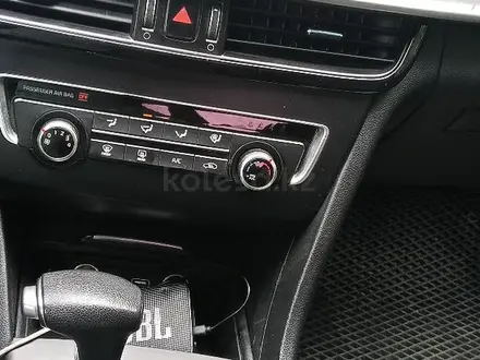 Kia K5 2019 года за 8 000 000 тг. в Алматы – фото 9