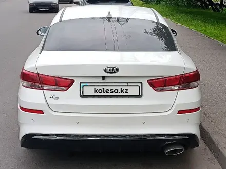 Kia K5 2019 года за 8 000 000 тг. в Алматы – фото 5
