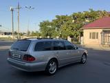 Mercedes-Benz E 320 2001 года за 7 500 000 тг. в Шымкент – фото 2