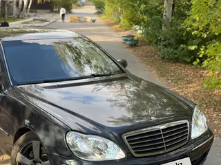 Mercedes-Benz S 500