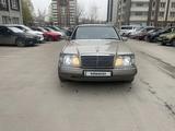 Mercedes-Benz E 320 1994 года за 3 600 000 тг. в Алматы – фото 3