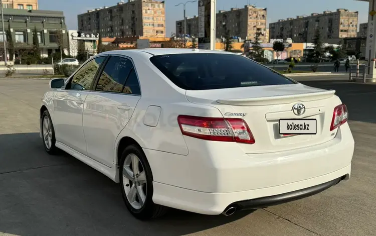 Toyota Camry 2010 года за 5 555 555 тг. в Уральск