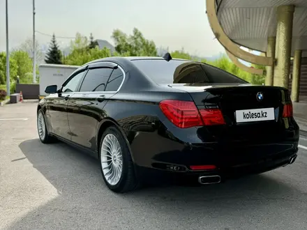 BMW 750 2012 года за 13 555 000 тг. в Алматы – фото 7