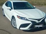 Toyota Camry 2021 года за 14 000 000 тг. в Костанай – фото 5