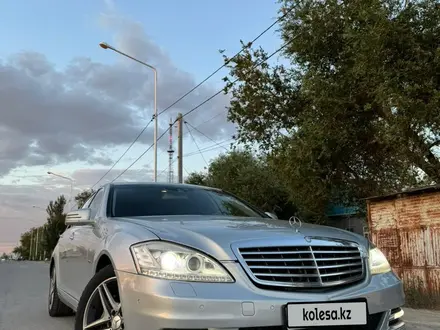 Mercedes-Benz S 350 2010 года за 10 500 000 тг. в Кызылорда – фото 29