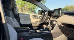 Toyota RAV4 2019 года за 12 900 000 тг. в Актау – фото 5