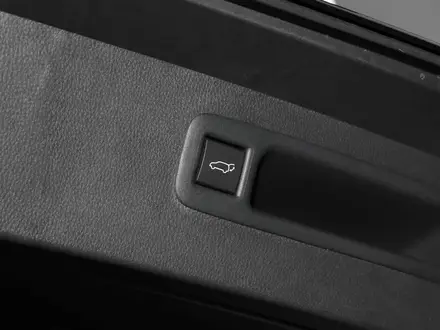 Toyota Highlander Luxe 2026 года за 26 800 000 тг. в Семей – фото 17