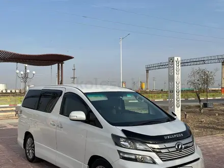 Toyota Vellfire 2013 года за 7 500 000 тг. в Алматы