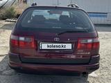 Toyota Carina E 1997 года за 2 200 000 тг. в Атырау – фото 4