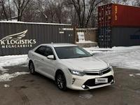 Toyota Camry 2017 года за 11 900 000 тг. в Алматы