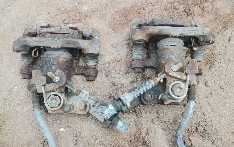 Суппорта задний Ниссан максима 30кузов за 25 000 тг. в Астана