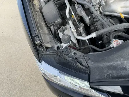 Toyota Camry 2021 года за 16 400 000 тг. в Астана – фото 28