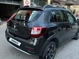 Renault Sandero Stepway 2015 года за 3 900 000 тг. в Алматы – фото 4