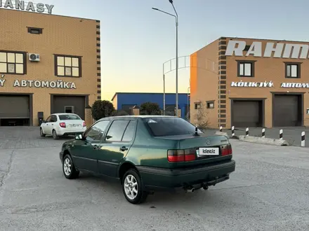 Volkswagen Vento 1995 года за 949 999 тг. в Уральск