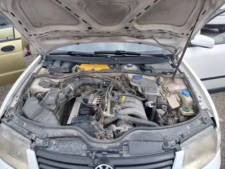 Volkswagen Passat 1997 года за 1 800 000 тг. в Кызылорда – фото 5
