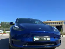 Tesla Model Y, 2022