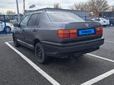 Volkswagen Vento 1993 года за 1 090 000 тг. в Шымкент – фото 4