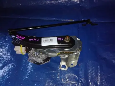 Доводчик двери mitsubishi grandis na4w за 7 000 тг. в Караганда