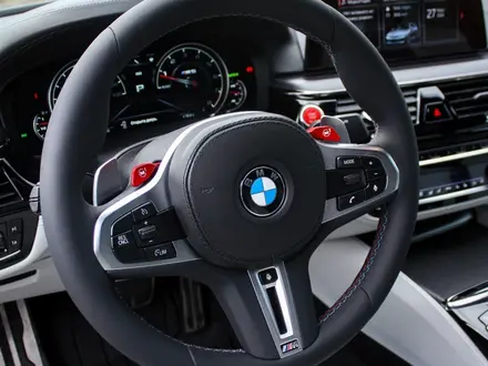 BMW M5 2019 года за 46 000 000 тг. в Алматы – фото 28