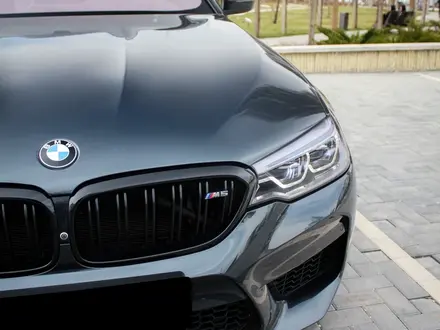 BMW M5 2019 года за 46 000 000 тг. в Алматы – фото 7