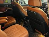 BMW X7 2024 года за 55 000 000 тг. в Астана – фото 5