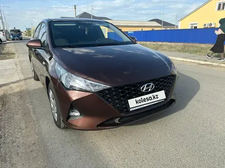 Hyundai Accent 2021 года за 7 200 000 тг. в Атырау – фото 8