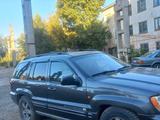 Jeep Grand Cherokee 2002 годаүшін4 000 000 тг. в Уральск – фото 2