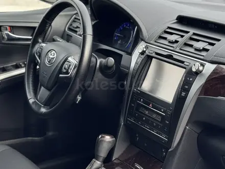 Toyota Camry 2016 года за 11 800 000 тг. в Караганда – фото 7