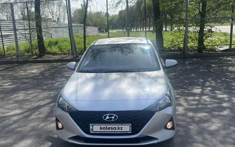 Hyundai Accent 2023 годаүшін10 500 000 тг. в Алматы