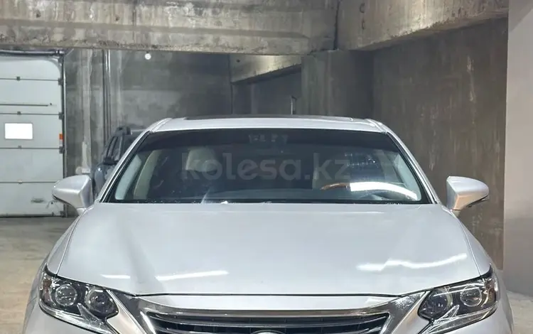 Lexus ES 250 2014 года за 11 500 000 тг. в Семей