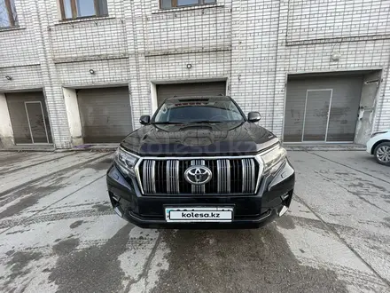 Toyota Land Cruiser Prado 2018 года за 23 500 000 тг. в Семей