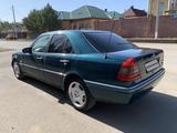 Mercedes-Benz C 200 1996 года за 1 900 000 тг. в Астана – фото 2